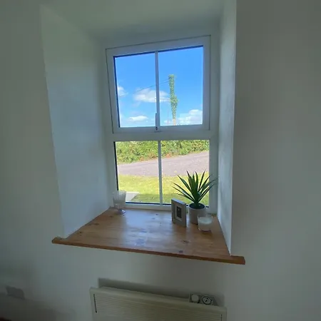 2 Bedroom House In Dunmanway Prázdninový dům Coolenagow
